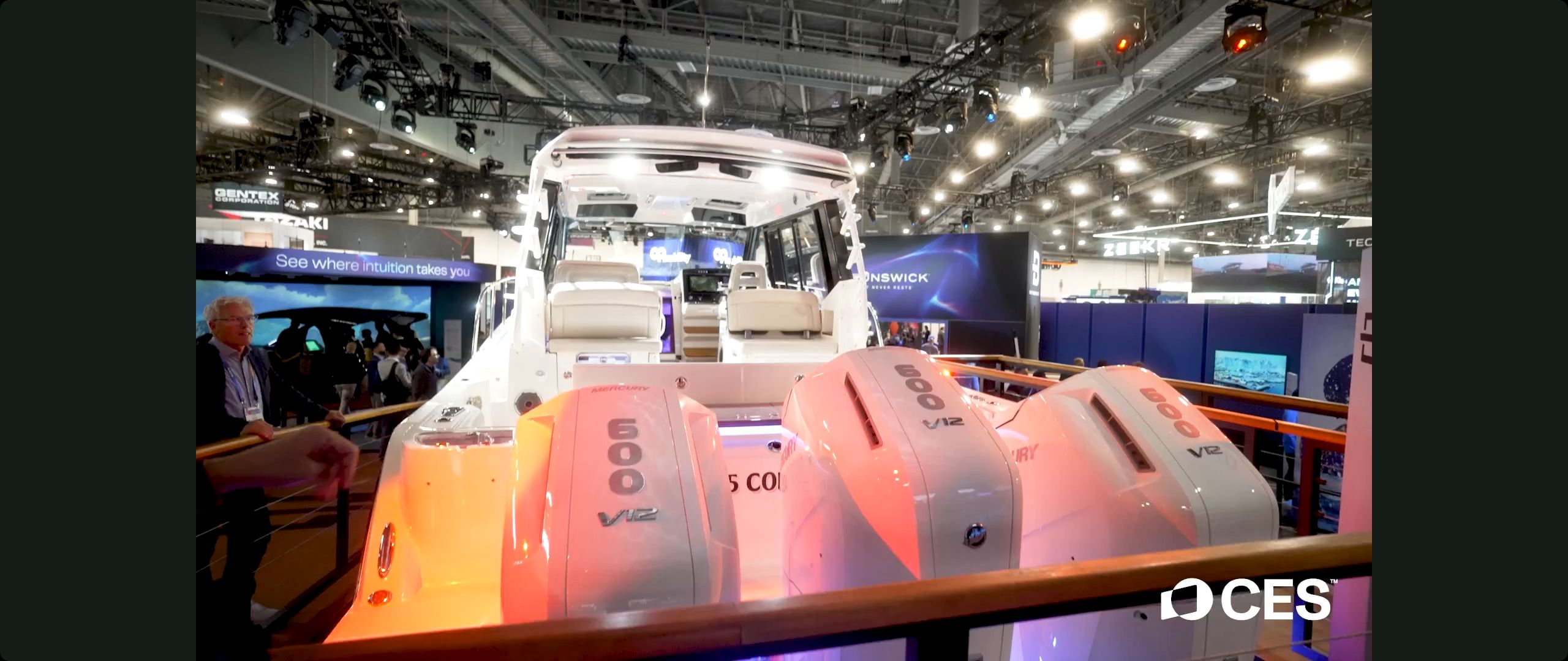 Картинки с выставки: CES-2025